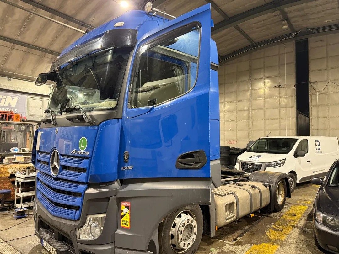 Firmenfahrzeug Aufbereitung